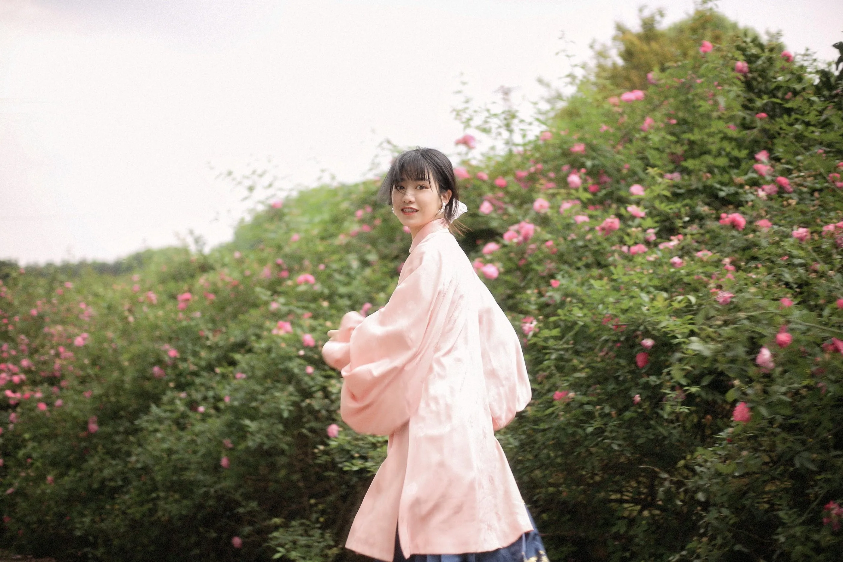 [YITUYU艺图语]2022.09.22 蔷薇花开 panniling [30P]插图1